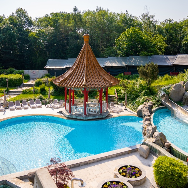 Genieße den Sommer in der Kurhessen Therme und spare mit dem Sommertarif