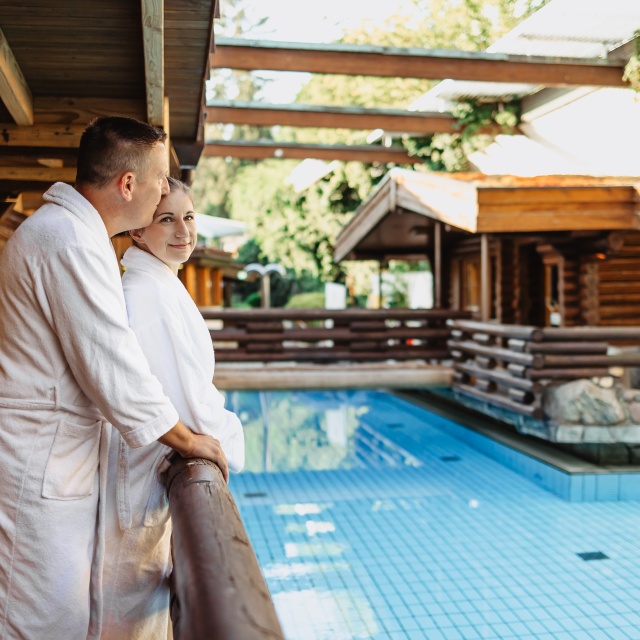 Genieße den Sommer in der Kurhessen Therme und spare mit dem Sommertarif
